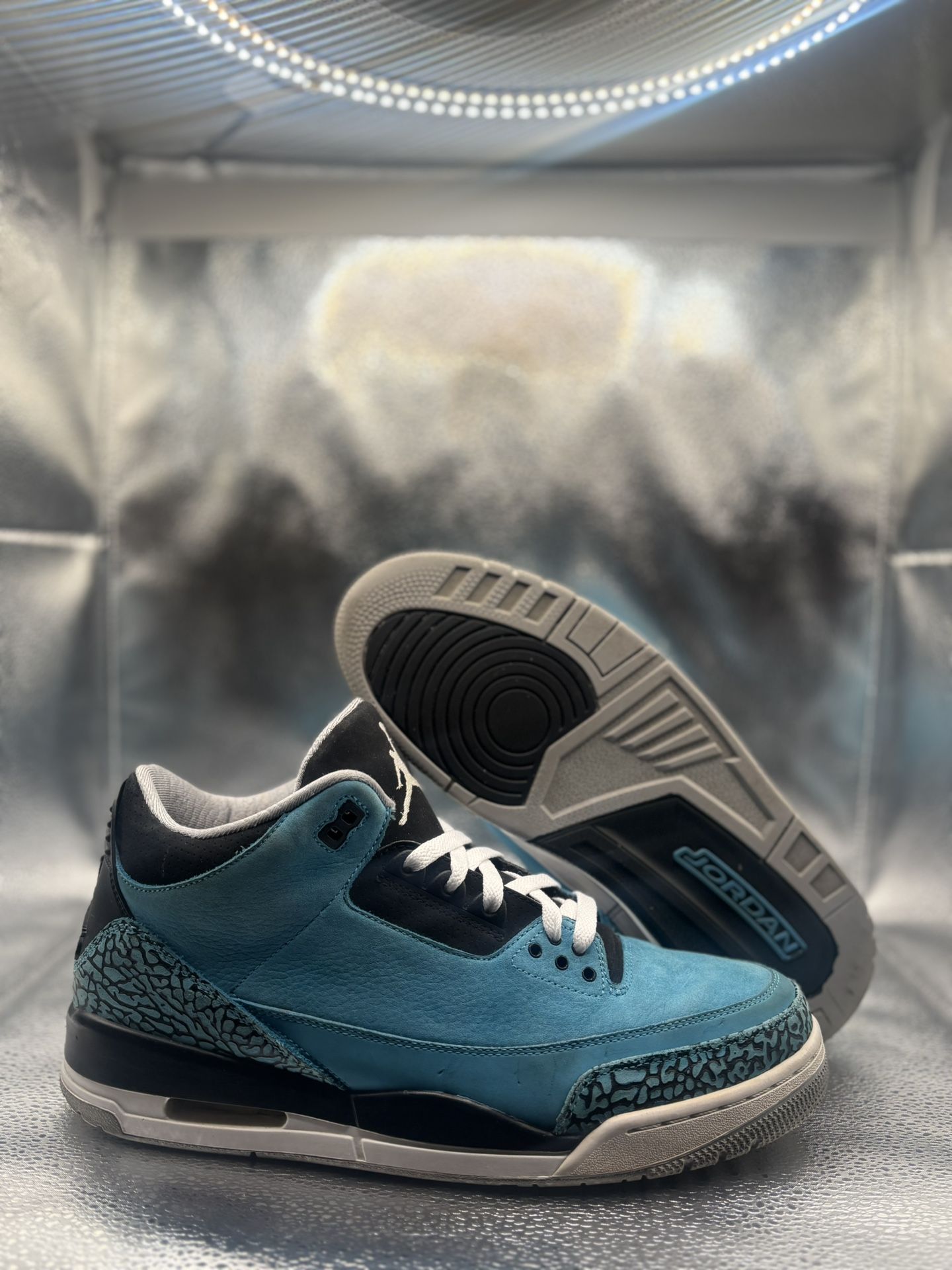 Air Jordan 3 Powder Blue