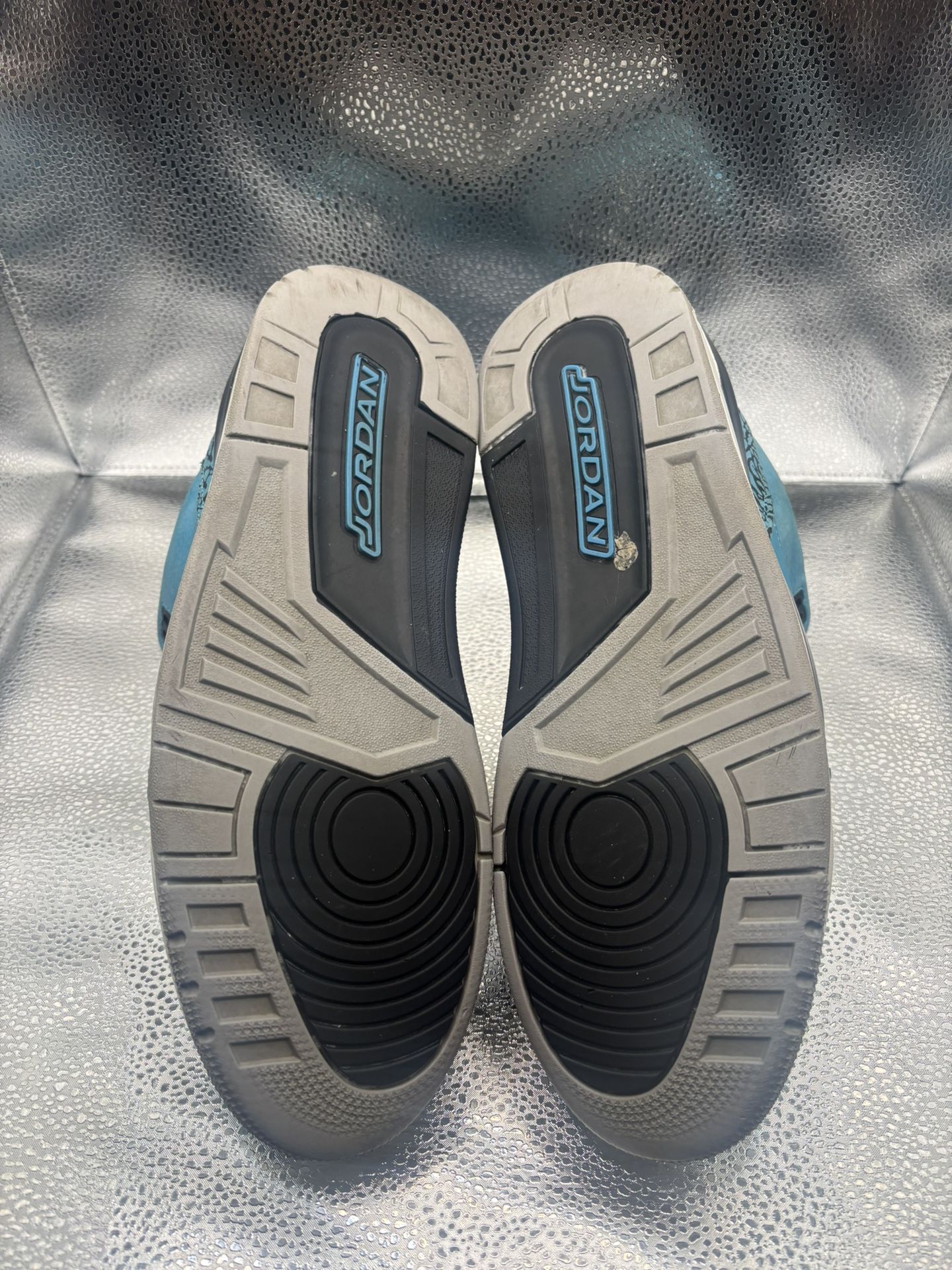 Air Jordan 3 Powder Blue - photo 3