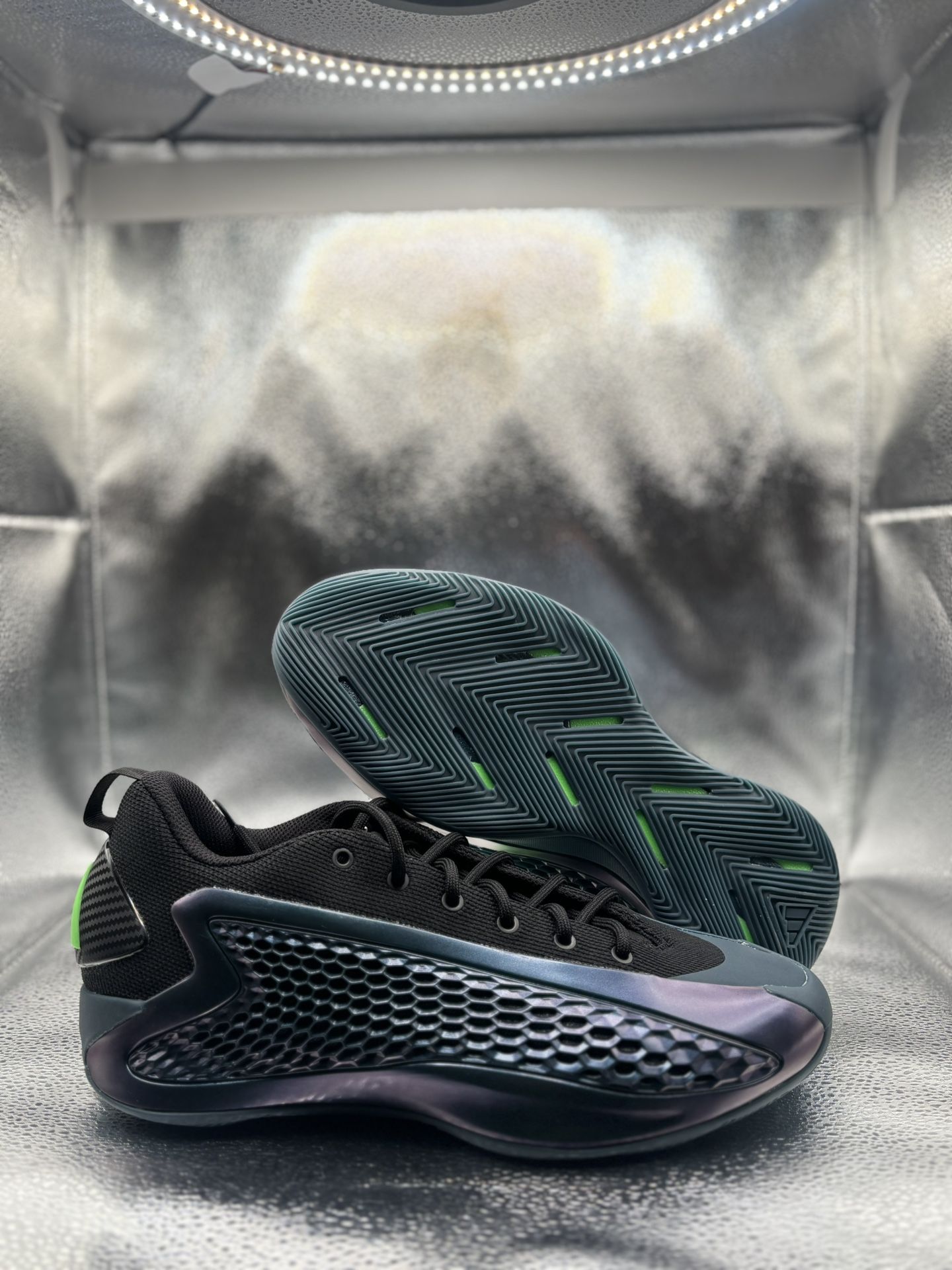 Adidas EA 1 Metamorphosis