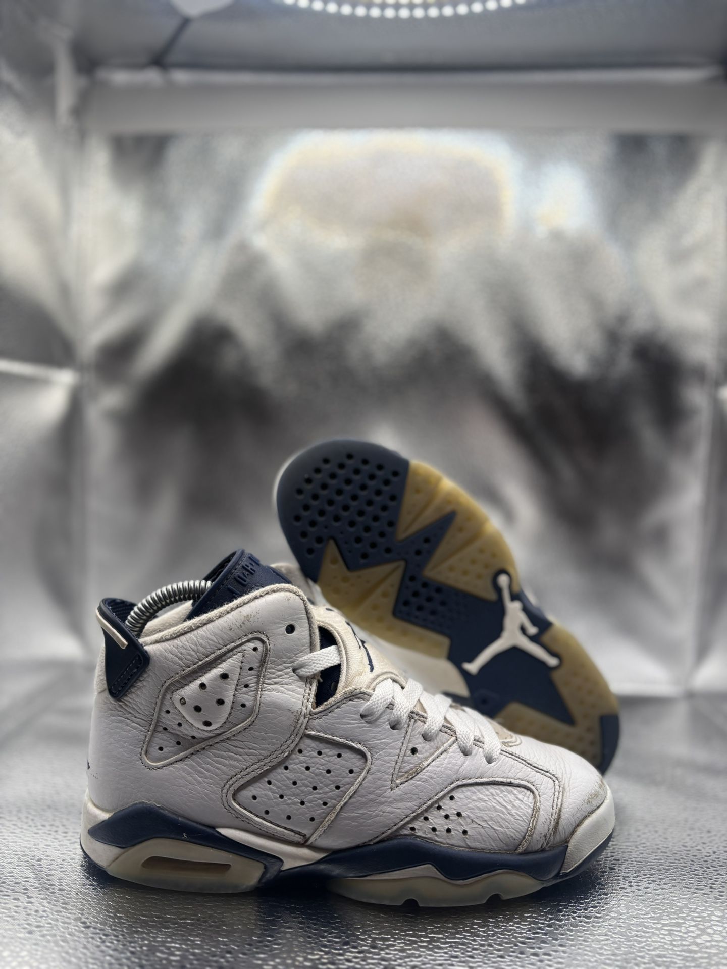 Air Jordan 6 Midnight Navy GS