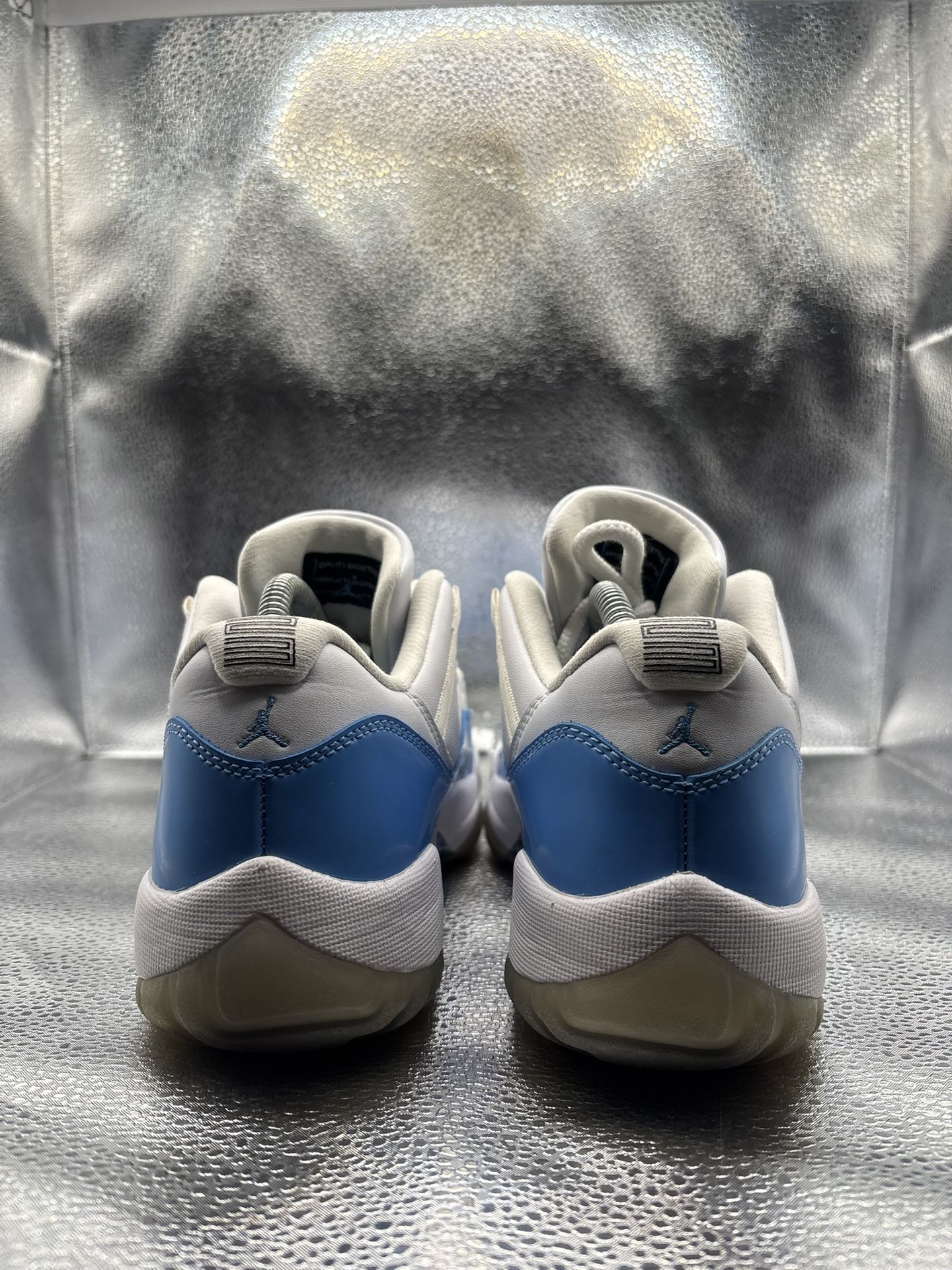 Air Jordan 11 Low UNC - photo 4