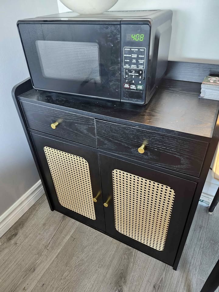 Microwave stand
