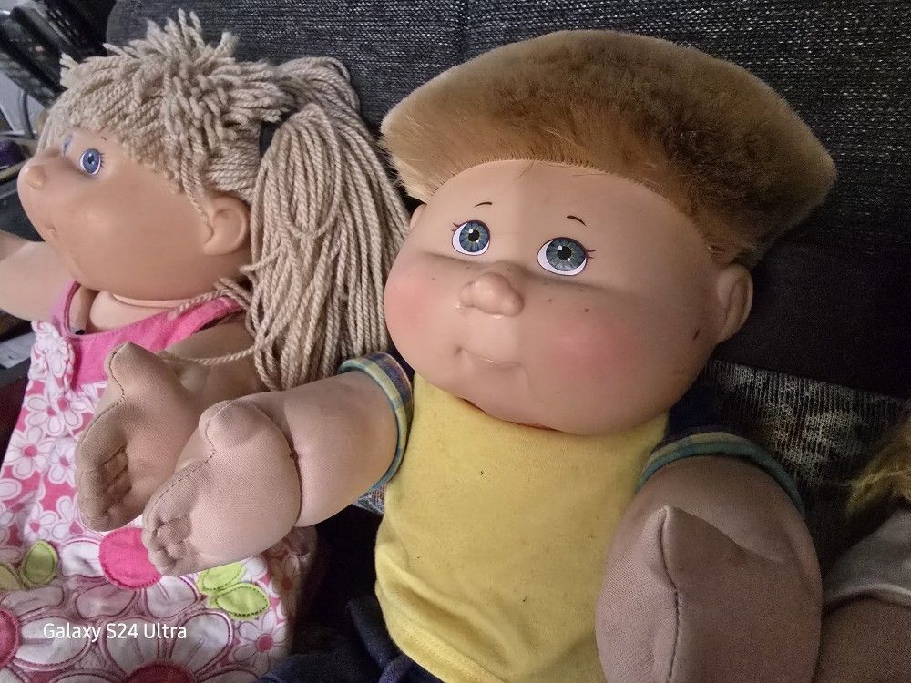 16"-18" Cabbage Patch Kids Collectible w/ Free Doll Sofa 🥕 - photo 5