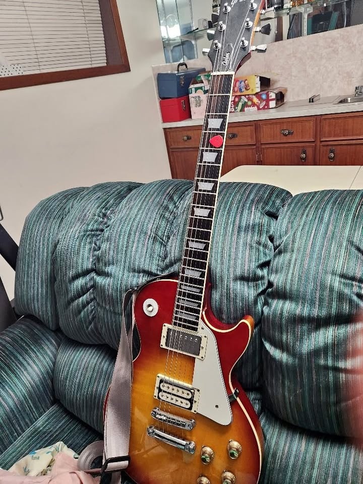 Greco Les Paul Custom 1975