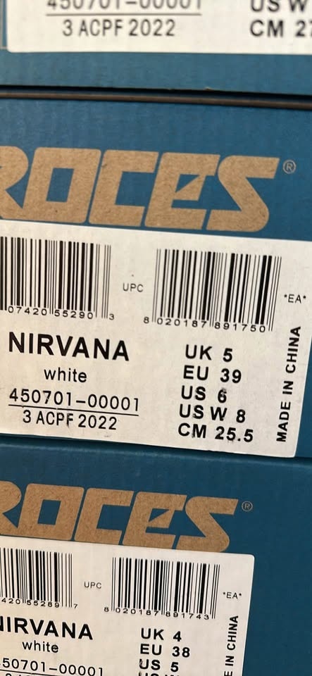 Brand New Women's Figure Ice Skates  8 -10 US - photo 3