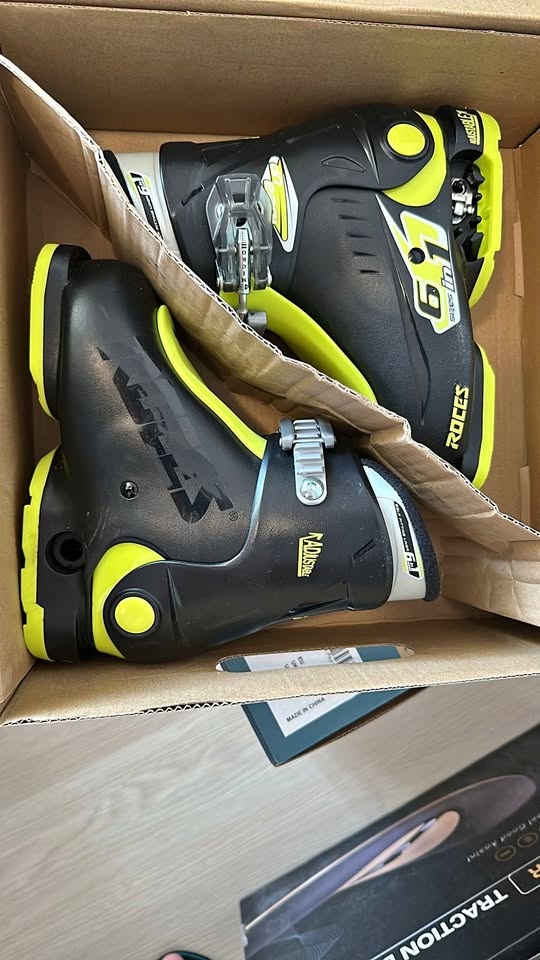 Adjustable Ski Boots - Kids Size 9JR-12JR