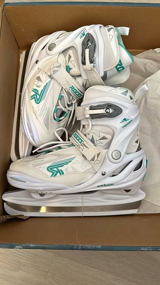 Adjustable Ice Skates - Roces Moody 3.0 Girl - NEW