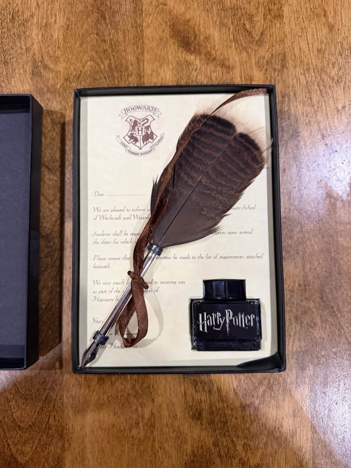 Harry Potter Calligraphy Set - Hogwarts Letter, Quill & Ink
