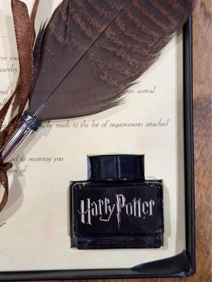 Harry Potter Calligraphy Set - Hogwarts Letter, Quill & Ink - photo 4