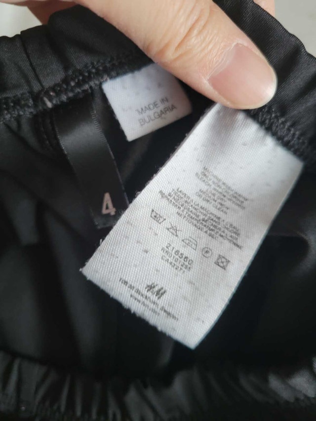 H&M Leggings - Size Small - Black - photo 2