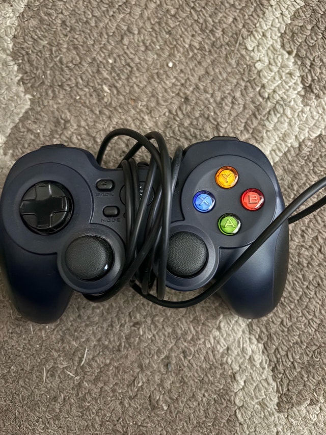 Logitech F310controller - Like New