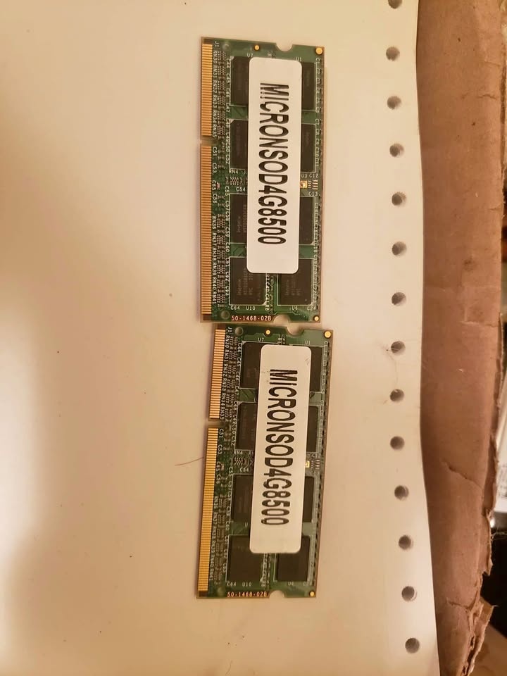 2x4Gb MICRON PC3 8500 MAC RAM