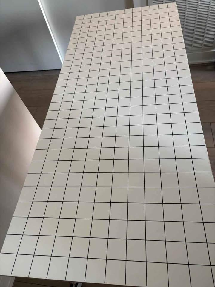 Ikea Desktop 140x60 cm + cable management - photo 3