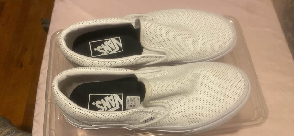 Vans Slip-On Skate Shoe - White - BEST OFFER