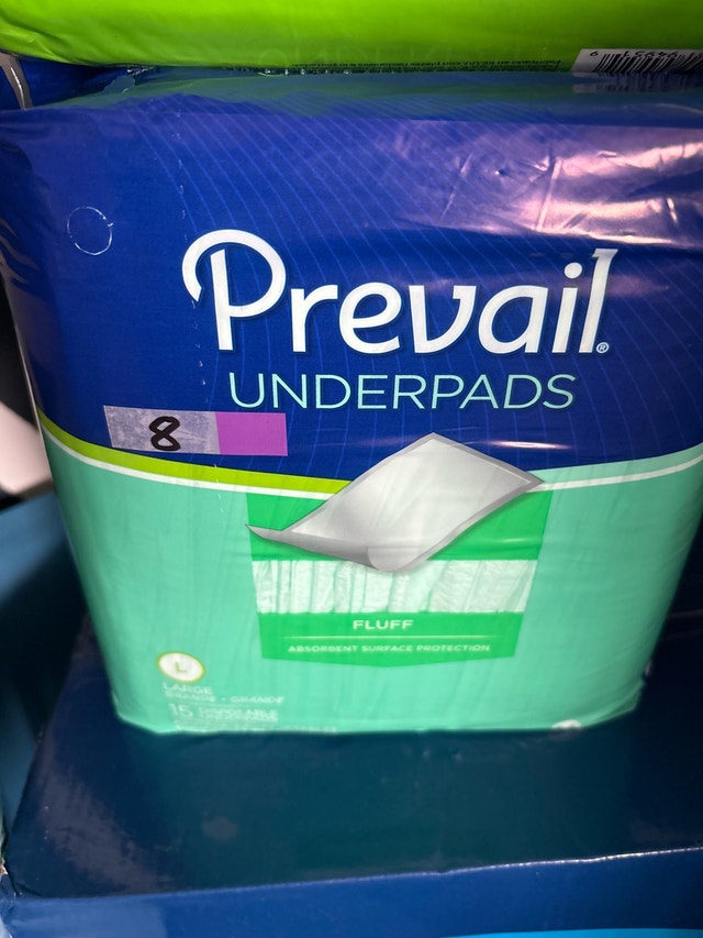 Underpads - Various Sizes & Brands - photo 3