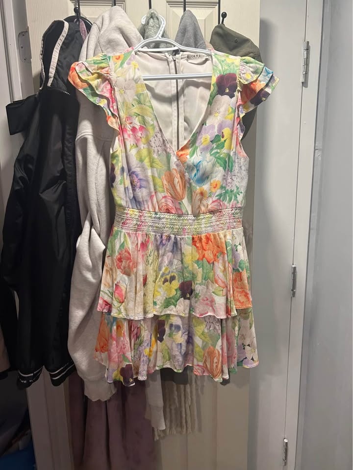Alice + Olivia ROMPER - photo 2