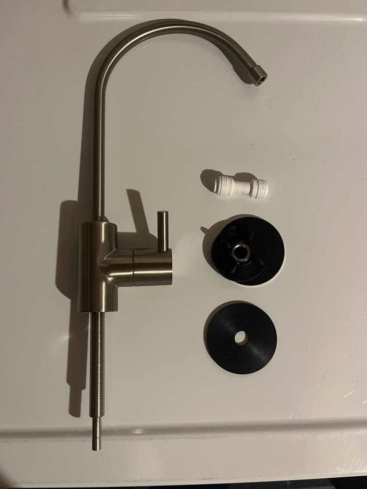 BNIB Max Water Flow Faucet - Brushed Nickel - photo 2