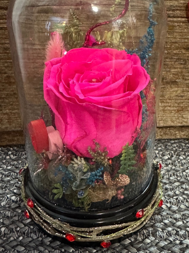 Eternal Rose Cloche for Valentines - photo 3