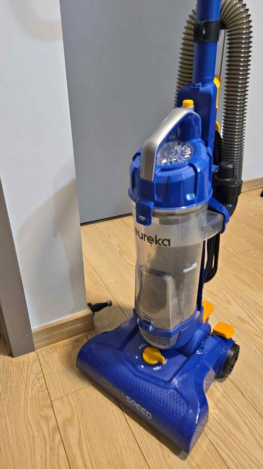 Eureka Powerspeed Upright Vacuum