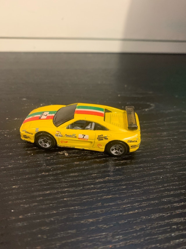 Hot Wheels Ferrari F355