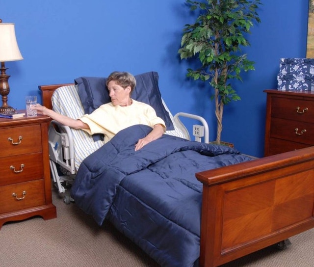 Hospital Bed & Air Mattress - photo 2