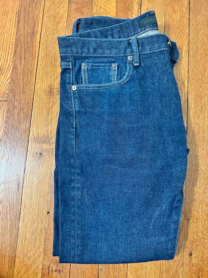UNIQLO Selvedge Redline Slim Straight Jeans - Size 33x32