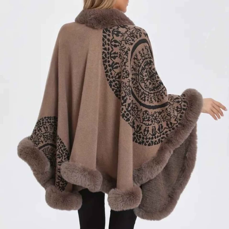 One size Tribal Pattern Batwing Sleeve Cape - photo 3