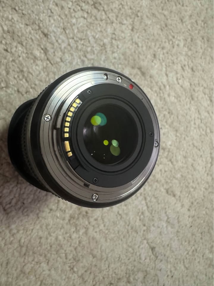 Sigma 18-35 F1.8 Canon EF mount - photo 2