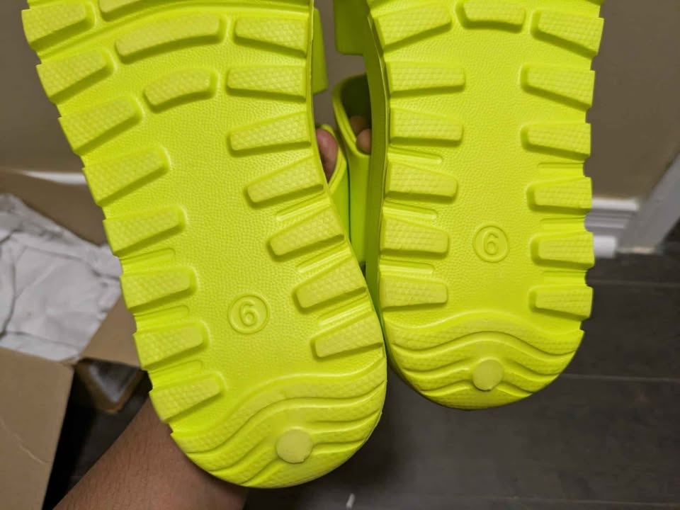 Brand new soft and light weight women sandals - photo 4