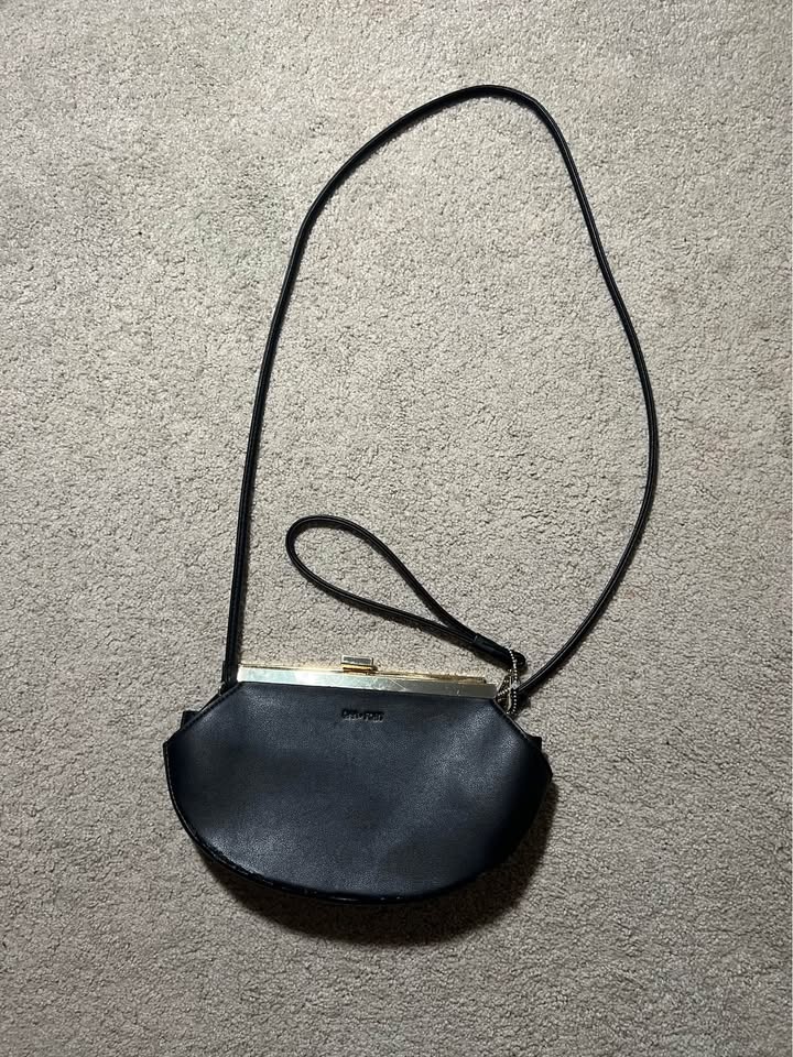 High End Vintage Hand Bags (bundle or individual) - photo 5