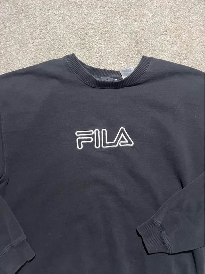 Vintage FILA Size L Sweatshirt – 90s Black Crewneck Pullover - photo 2