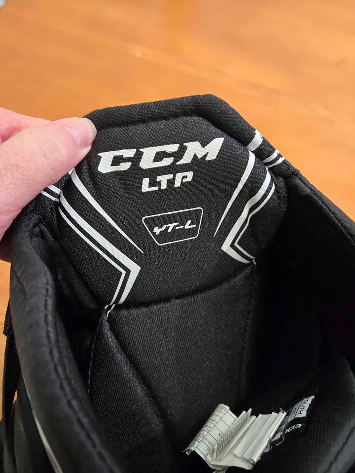 Youth hockey pants - photo 3