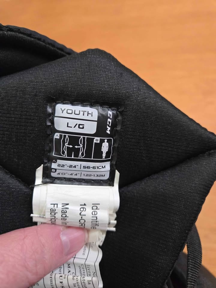 Youth hockey pants - photo 4