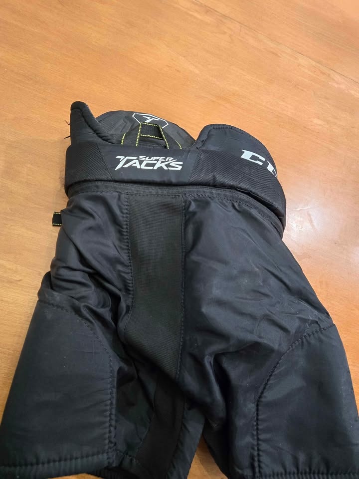 CCM Super Tacks Youth Hockey Pants - Youth Large - photo 2