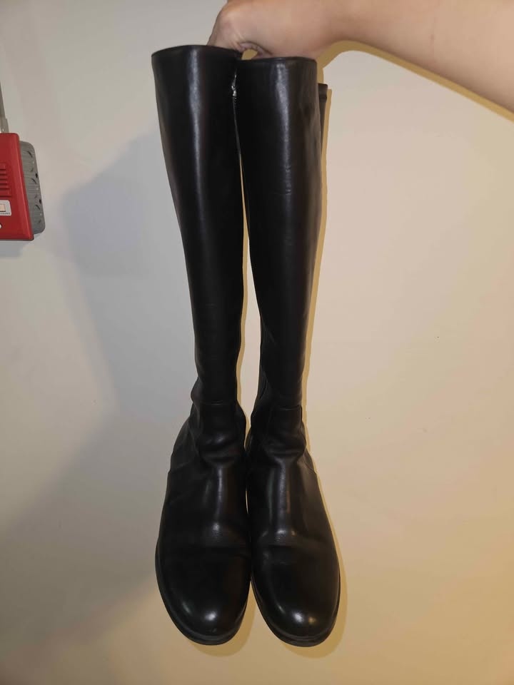 Genuine Long Leather Boots (Size 6.5-7) - photo 4