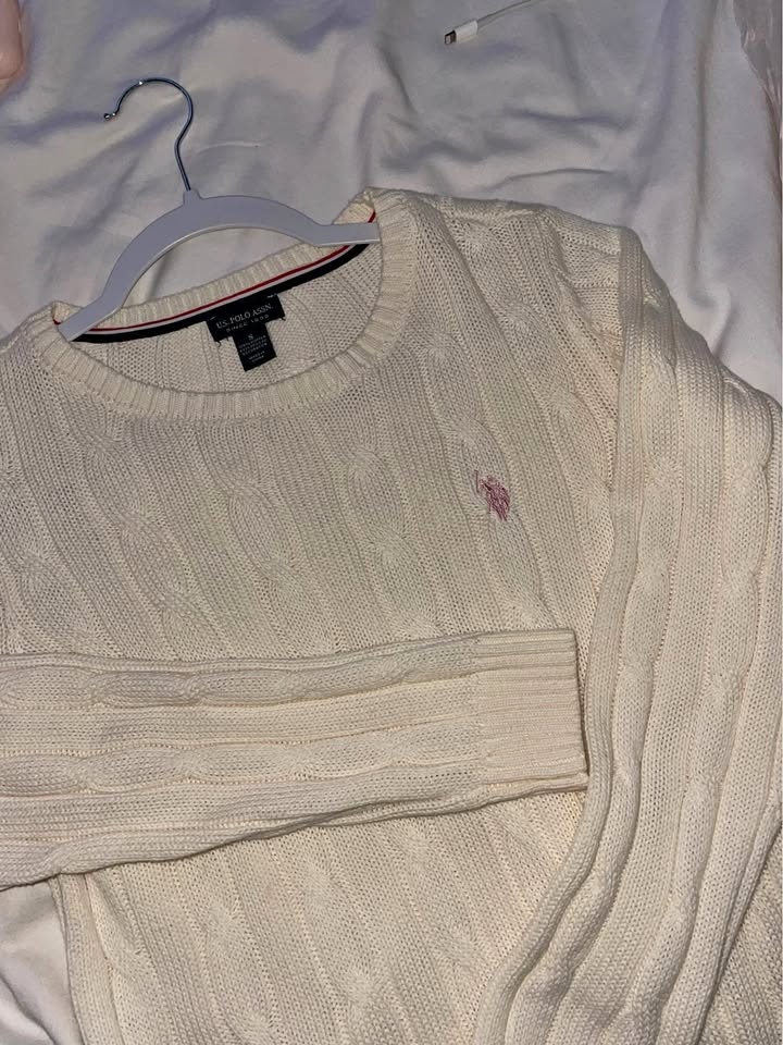 BNWOT USPA Cable-Knit Cotton Crewneck Sweater