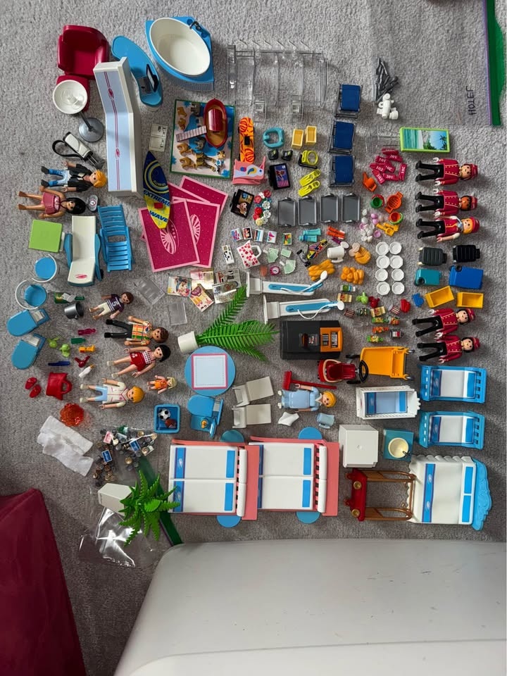 Playmobil Hotel and Luxury Suite - photo 3