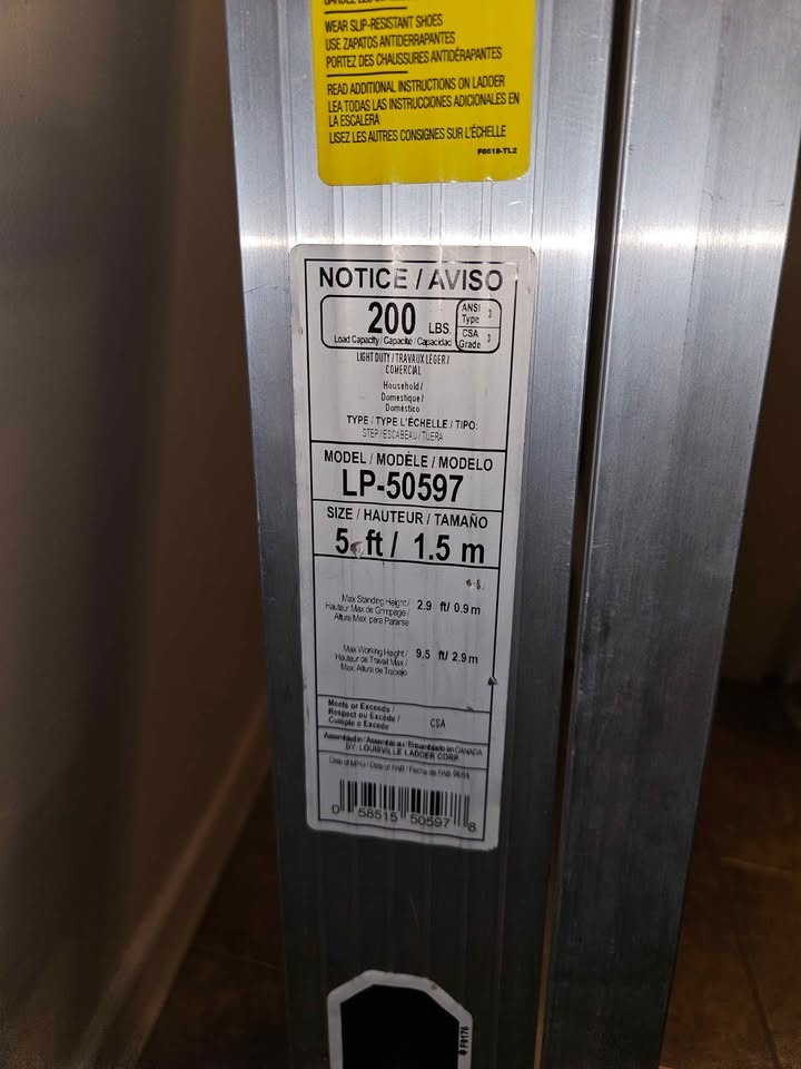 5ft ladder - photo 2