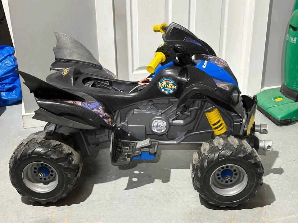 Batman Power Wheels KFX 12V Quad – Fisher-Price – - photo 3
