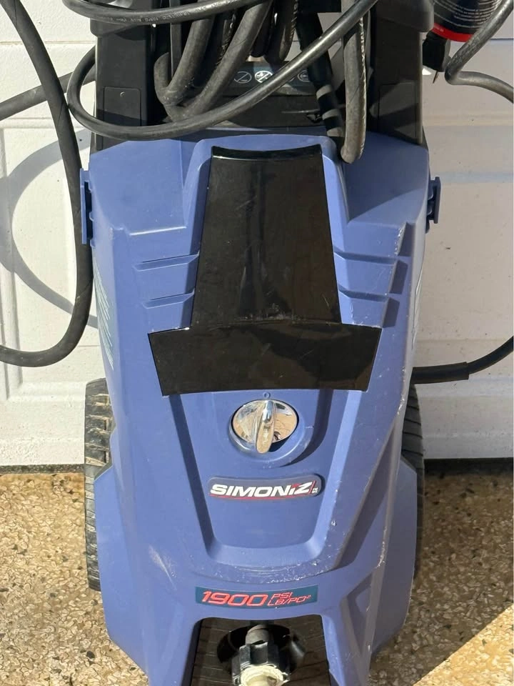 Simoniz 1900 PSI Electric Pressure Washer + Wand - photo 2