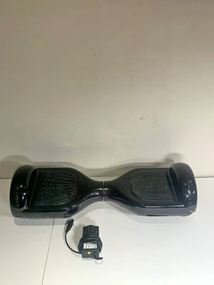 Self-Balancing Hoverboard with Charger – Works Great