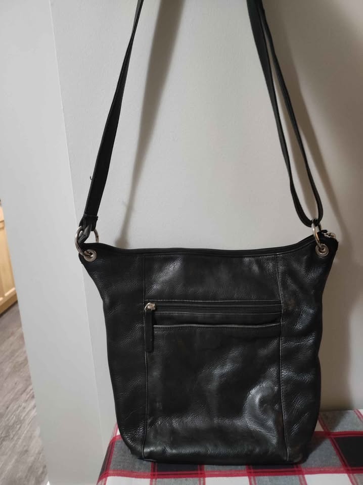 Black Leather Bag by Derek Alexander - photo 2