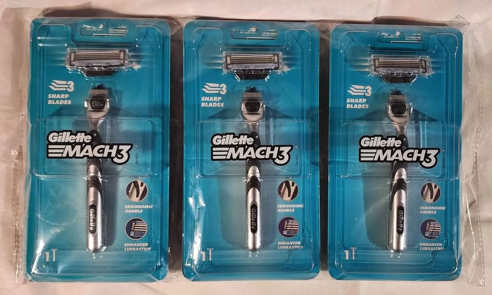 Gillette Mach3 Shaving Razor with cartridge. New. 6 count. - photo 4