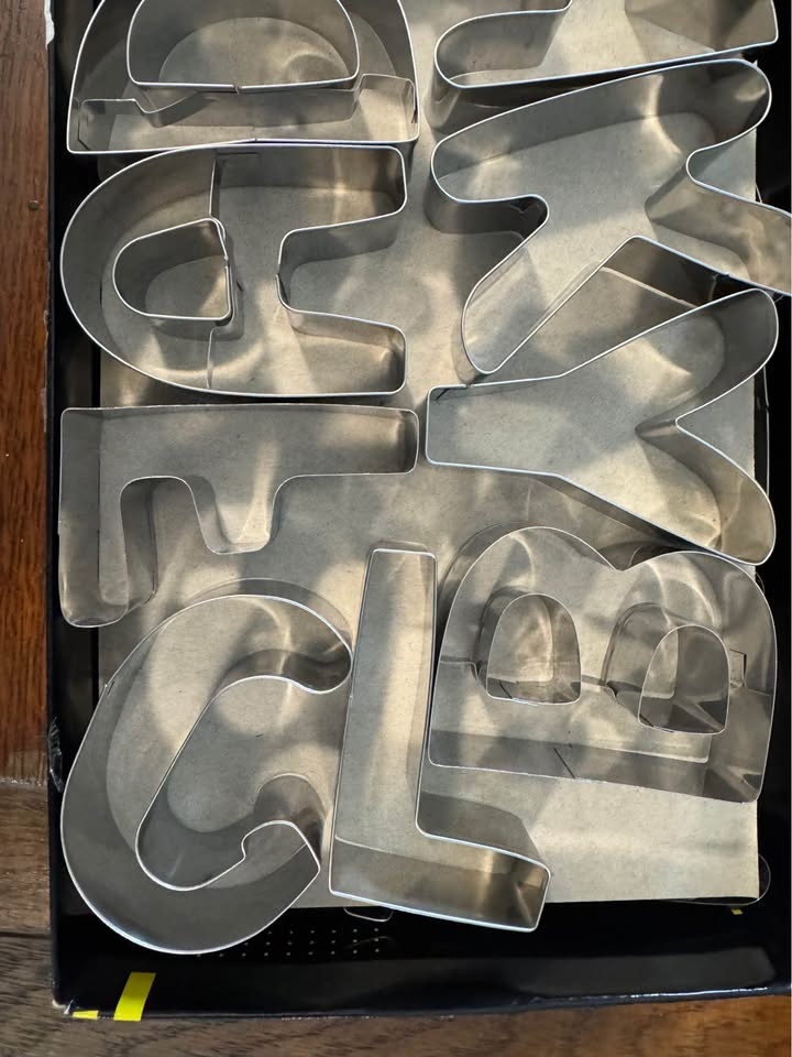 BRAND NEW IN BOX - Cookie Cutters - Letters - photo 3