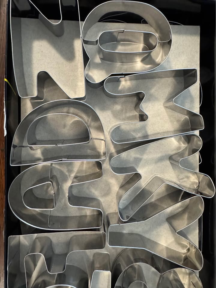 BRAND NEW IN BOX - Cookie Cutters - Letters - photo 5