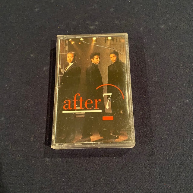 Lot of 3 90s Throwback Cassettes - photo 4