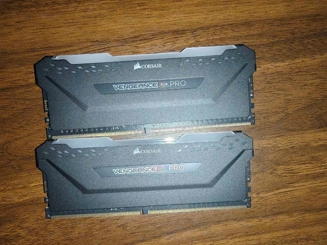 Corsair Vengeance RGB Pro 16GB (2x8GB) DDR4 3600MHz CL18 - photo 2