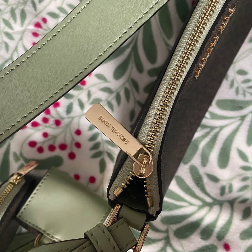Michael Kors crossbody bag - photo 2