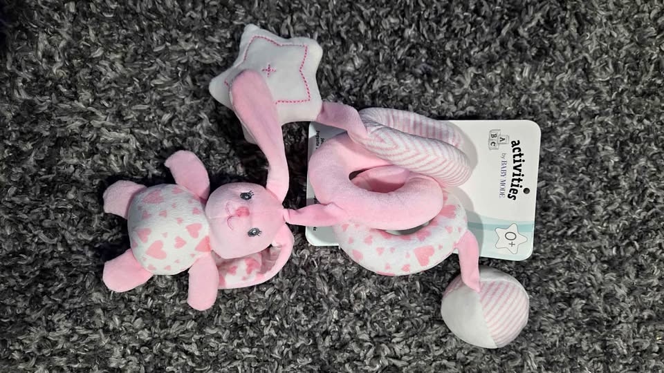 Car seat hanging toy