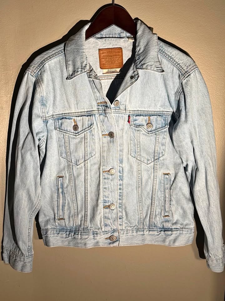 Levis Womens 90's Trucker Jacket - Size Small